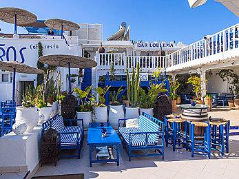 好评如潮 “纸片人”SRPG《漫野奇谭》今日正式上线